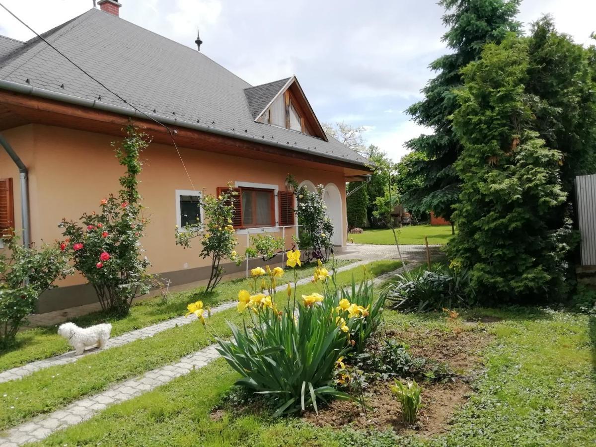 Varga Apartman Balatonberény Zewnętrze zdjęcie