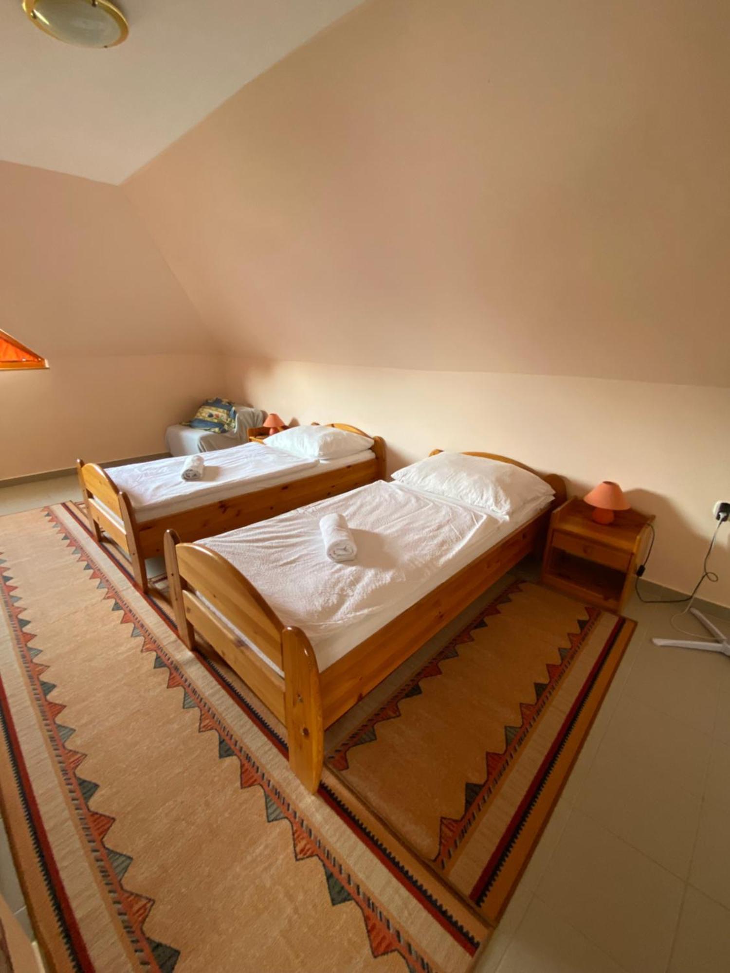 Varga Apartman Balatonberény Zewnętrze zdjęcie